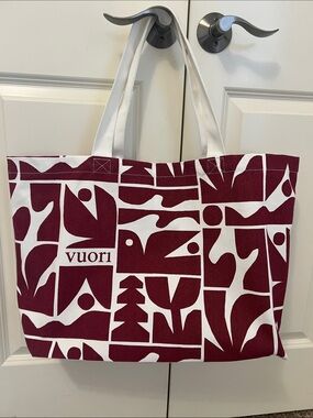 Vuori Burgundy & White Graphic Canvas Tote